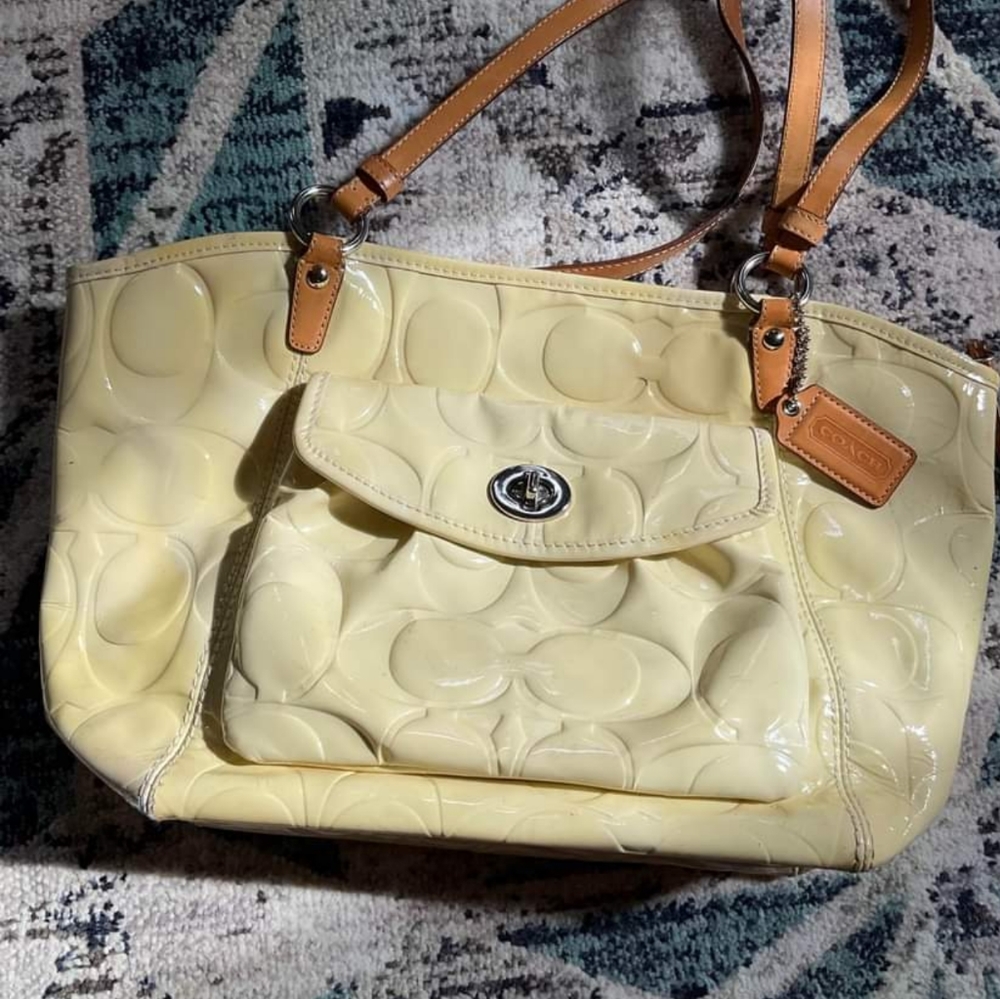 Coach purse